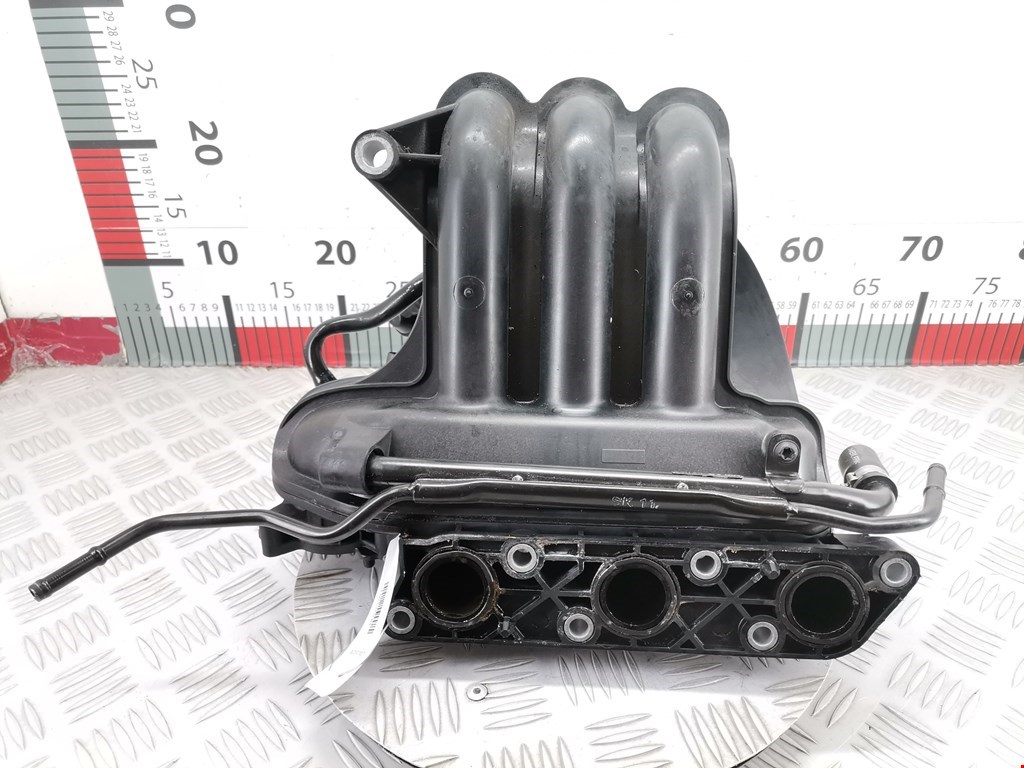 Коллектор впускной VOLKSWAGEN Fox 2005-2011