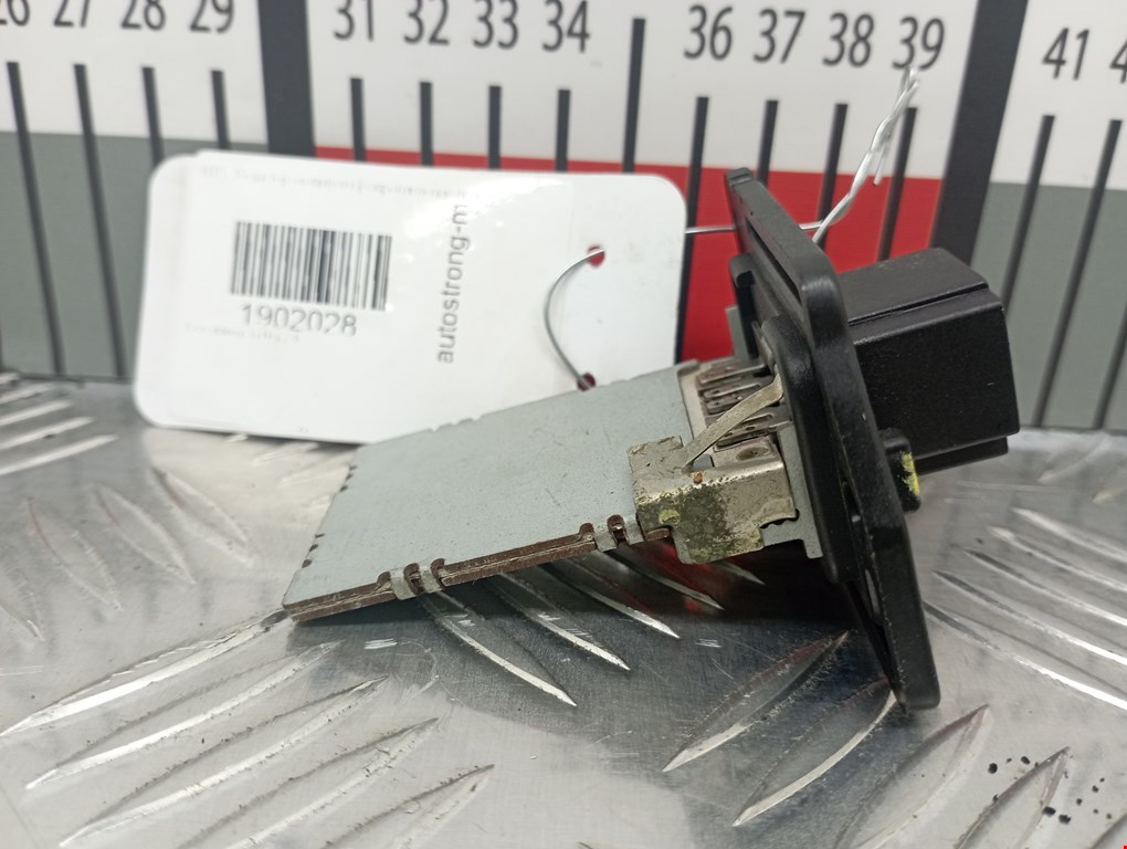 Резистор отопителя (сопротивление печки) KIA Optima 2010-2016