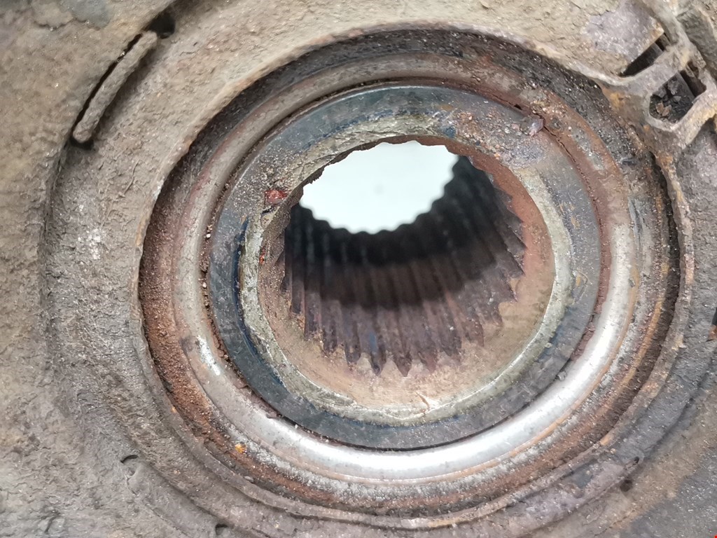 Ступица передняя правая RENAULT Laguna 2001-2007