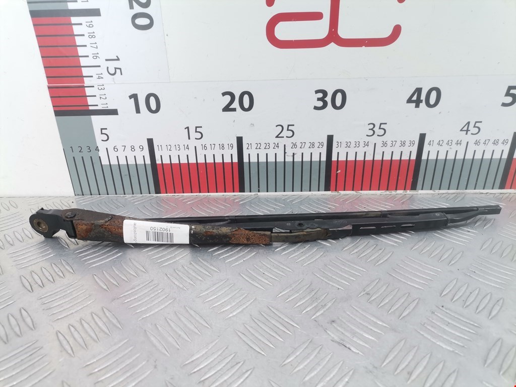 Поводок дворника задний (заднего) AUDI A4 B5 1995-2001