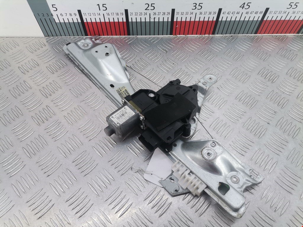 Стеклоподъемник задний левый PEUGEOT 308 2007-2015