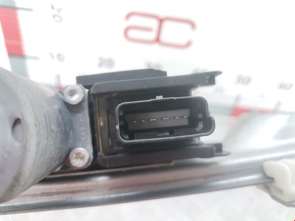 Стеклоподъемник задний левый PEUGEOT 308 2007-2015