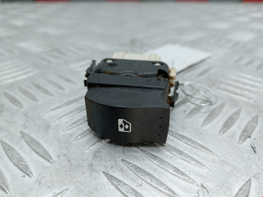 Кнопка стеклоподъемника RENAULT Laguna 2001-2007