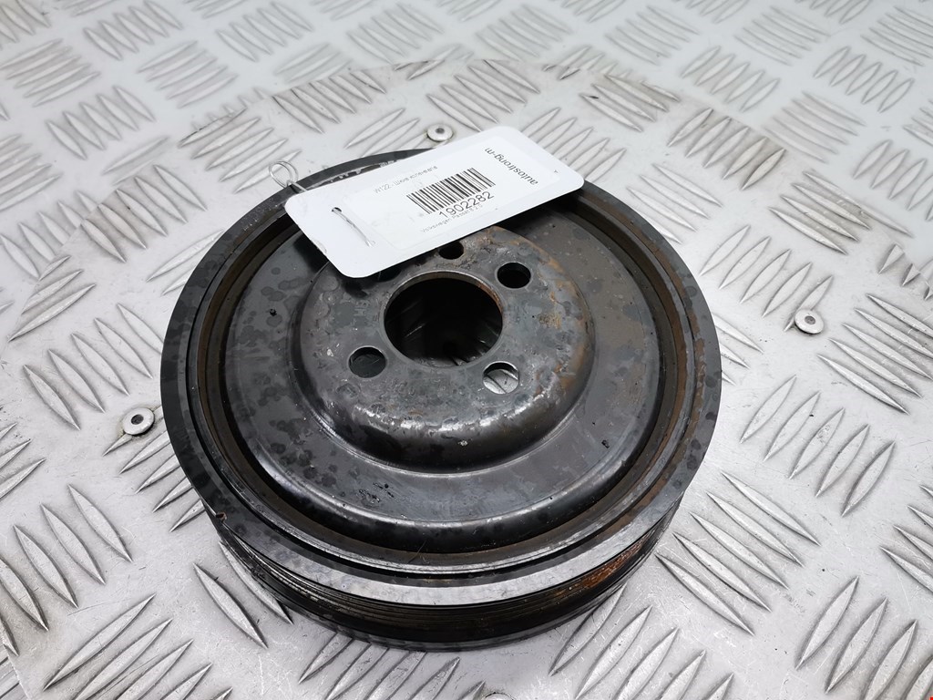 Шестерня коленвала (шкив) VOLKSWAGEN Passat B6 2005-2011