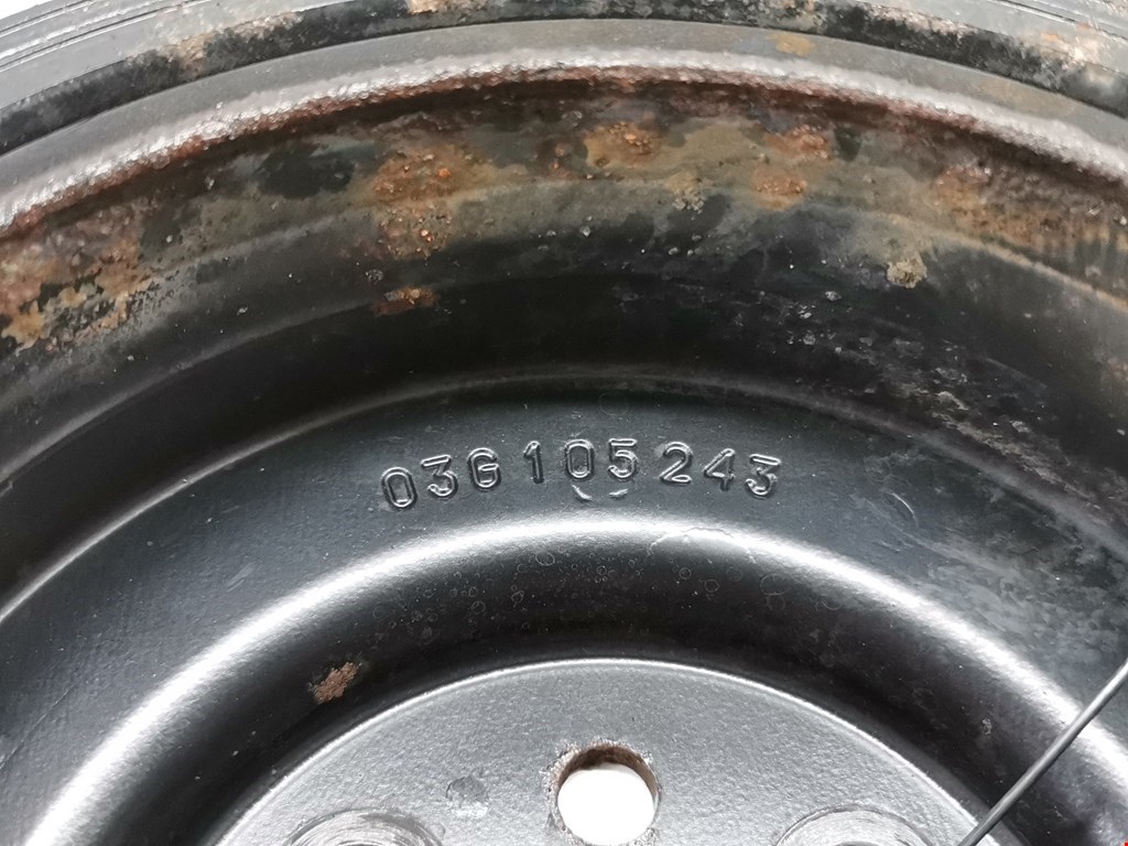 Шестерня коленвала (шкив) VOLKSWAGEN Passat B6 2005-2011