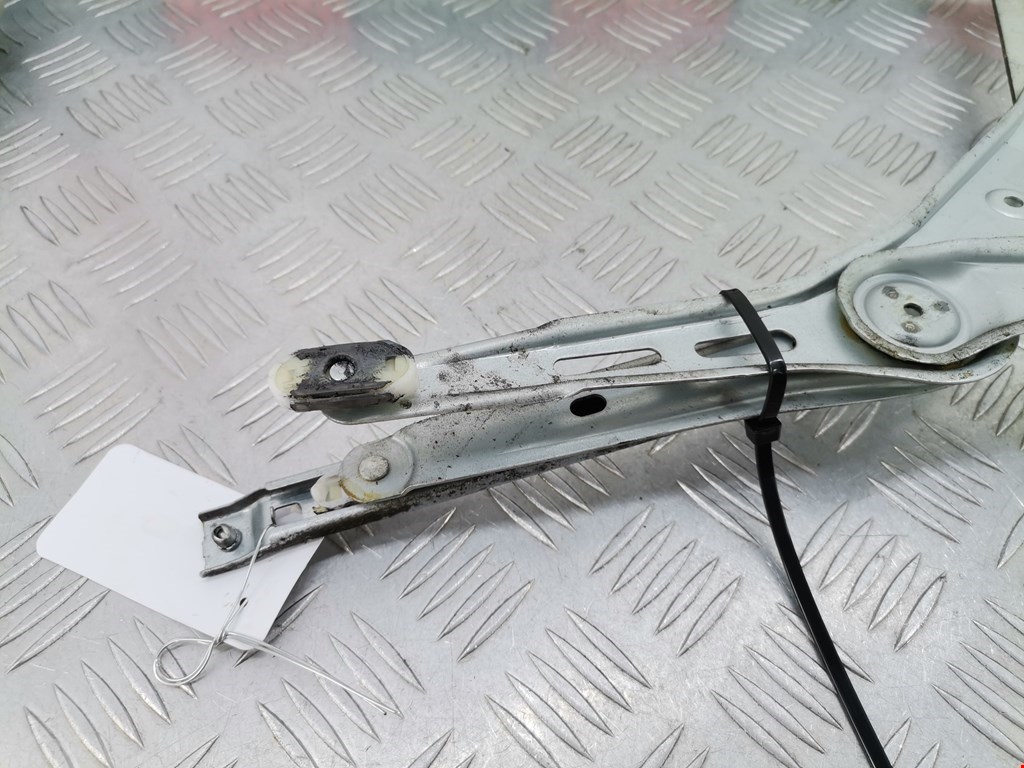 Стеклоподъемник передний правый OPEL Astra H/Family 2004-2015