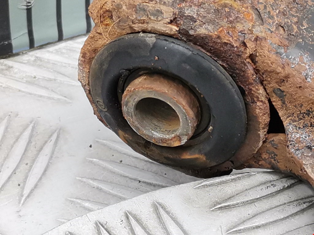 Рычаг передний правый OPEL Astra G 1998-2005