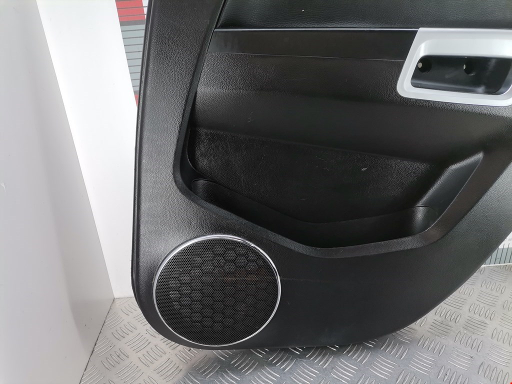 Обшивка двери задняя правая OPEL Antara 2006-2015