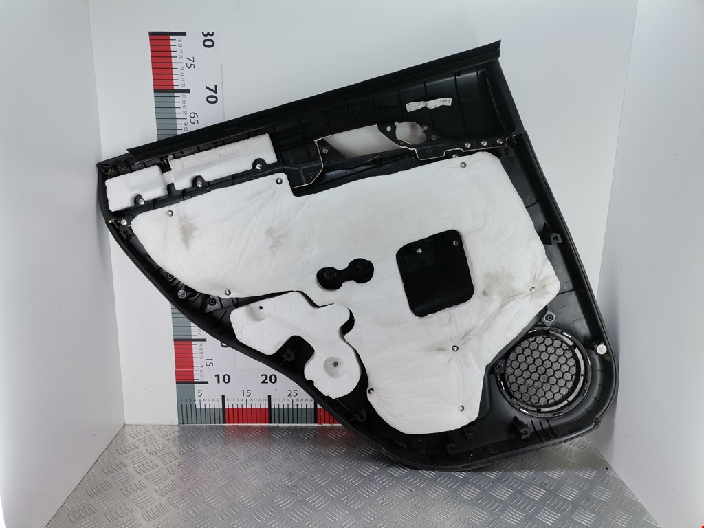 Обшивка двери задняя правая OPEL Antara 2006-2015