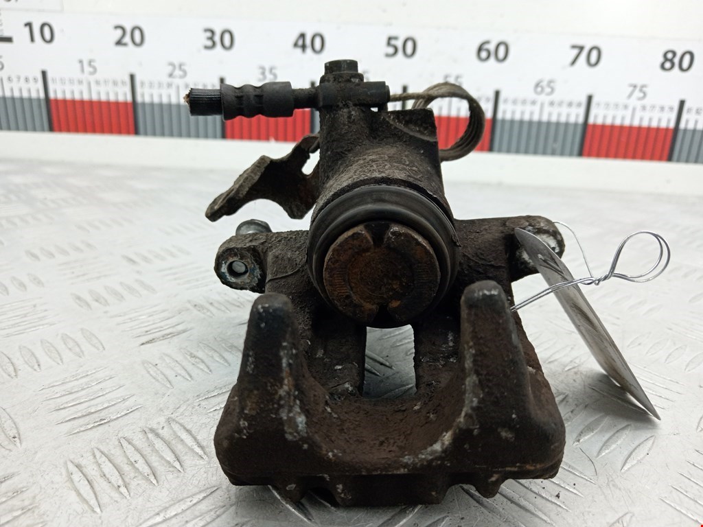 Суппорт задний правый VOLKSWAGEN Passat B5 1997-2005