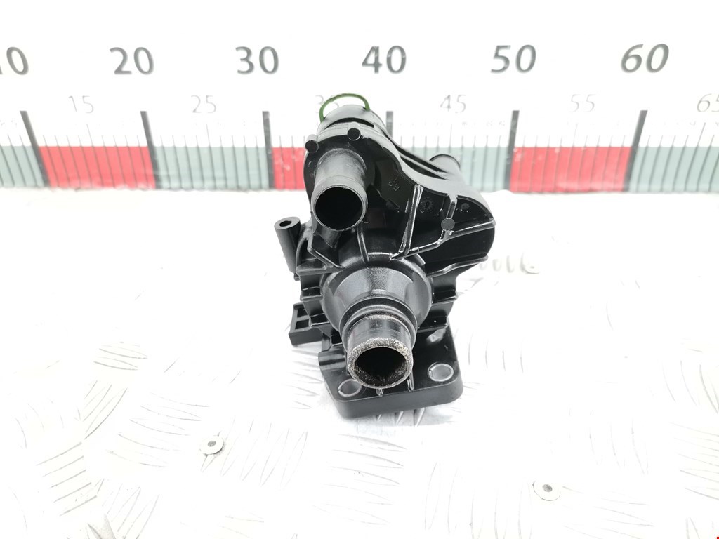 Корпус термостата FORD Focus II 2005-2011