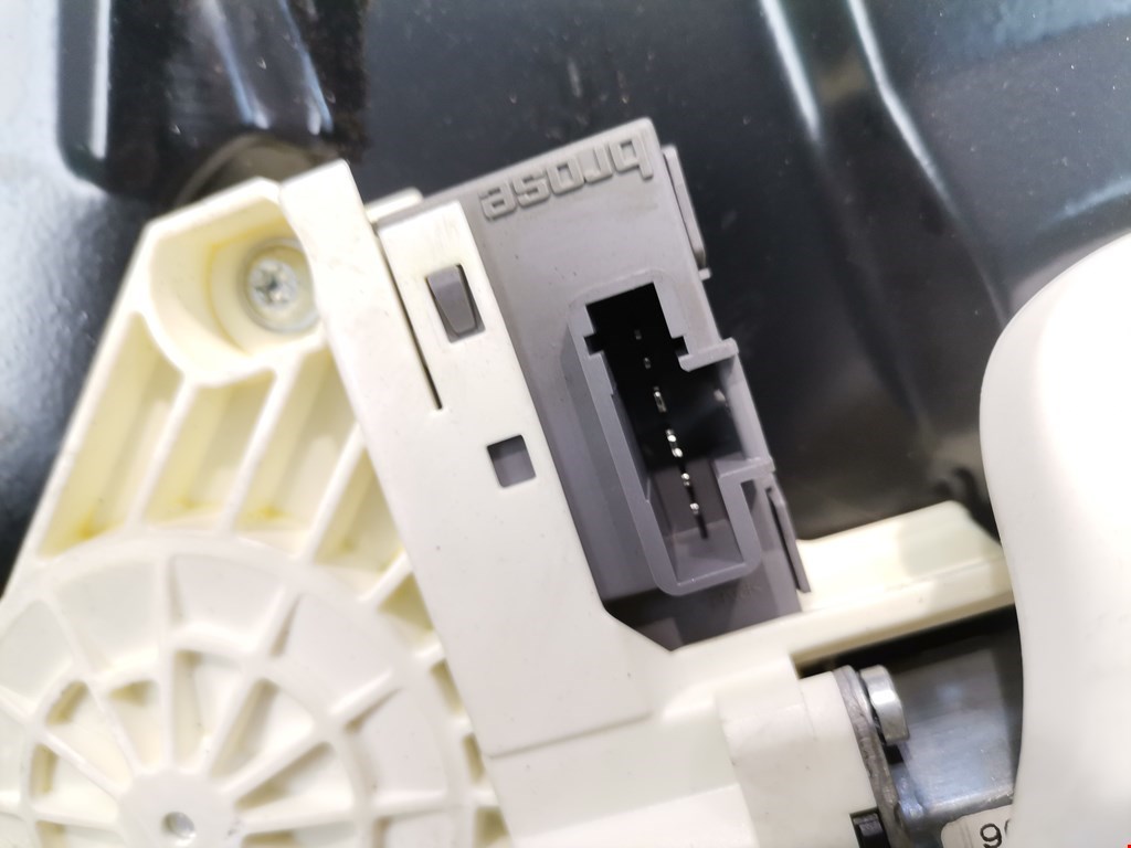 Стеклоподъемник передний левый LAND ROVER Range Rover Sport 2005-2013