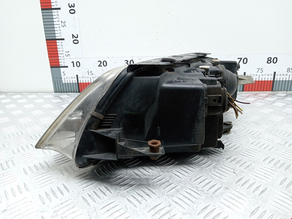 Фара правая VOLKSWAGEN Passat B5 1997-2005
