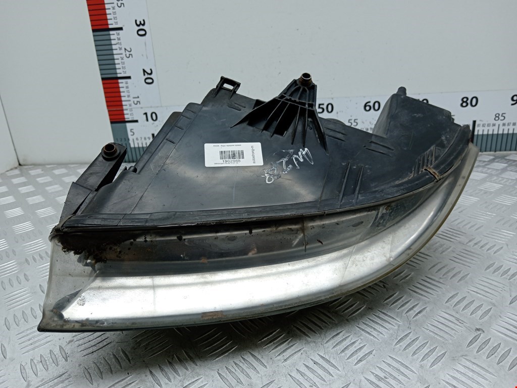 Фара правая VOLKSWAGEN Passat B5 1997-2005