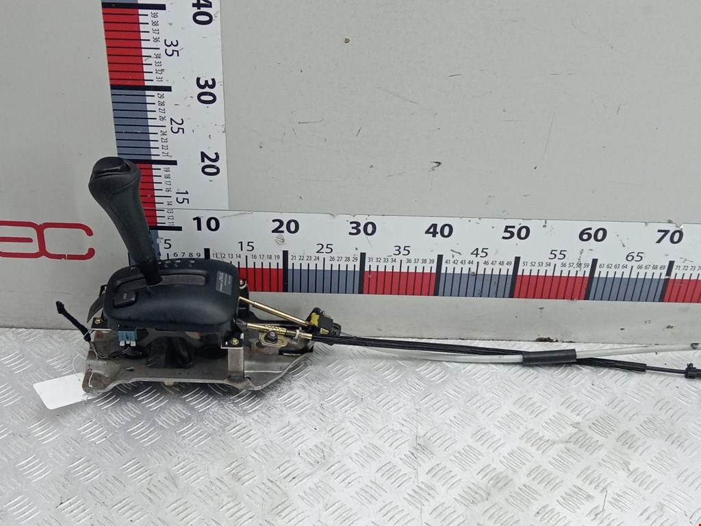 Кулиса (селектор) АКПП/МКПП в салоне MITSUBISHI Carisma 1995-1999