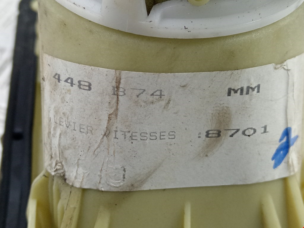 Кулиса (селектор) АКПП/МКПП в салоне RENAULT Laguna 2001-2007