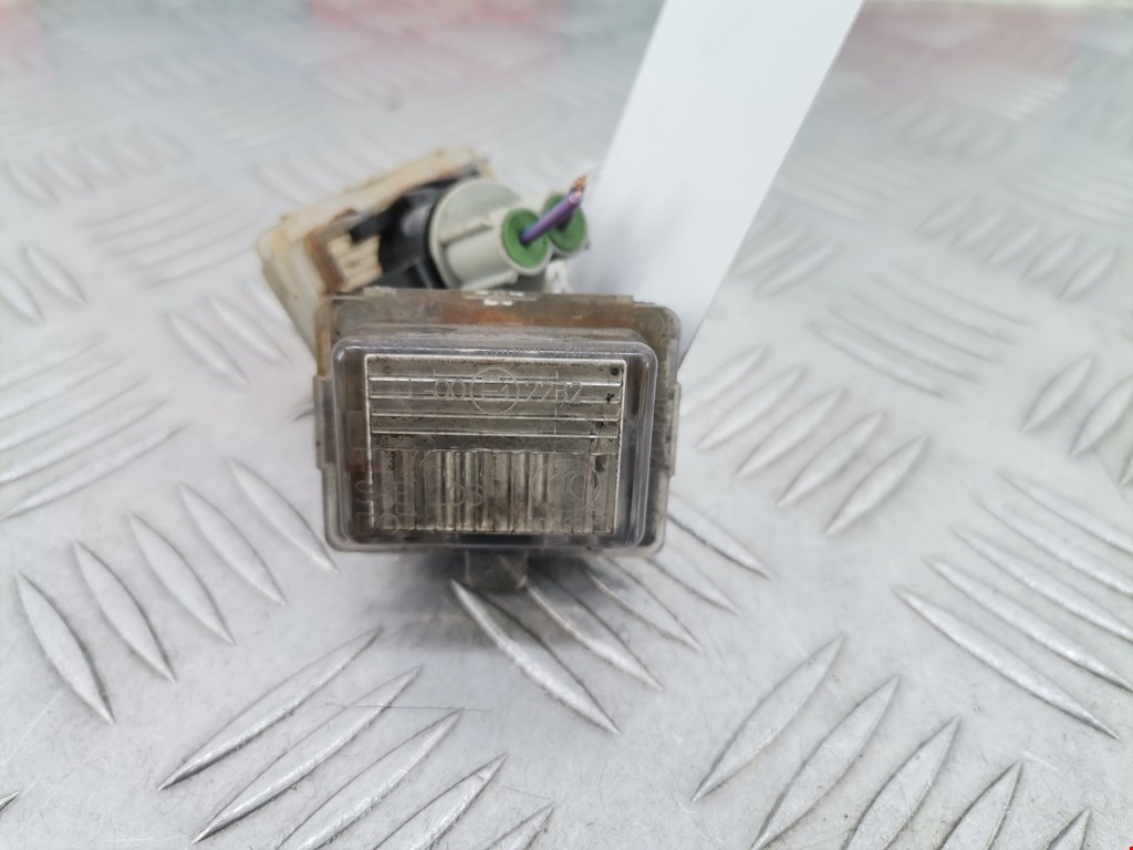 Фонарь подсветки номера MERCEDES-BENZ C-Class C-klasse W204 2007-2015