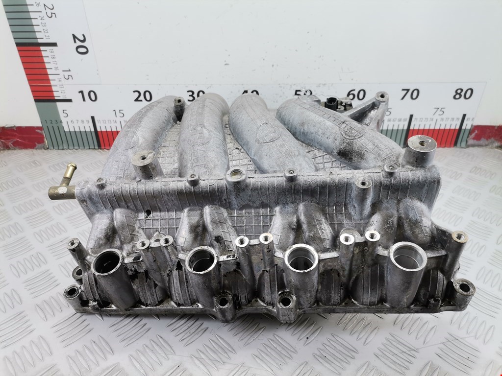 Коллектор впускной MITSUBISHI Space Wagon N8,N9 1998-2004