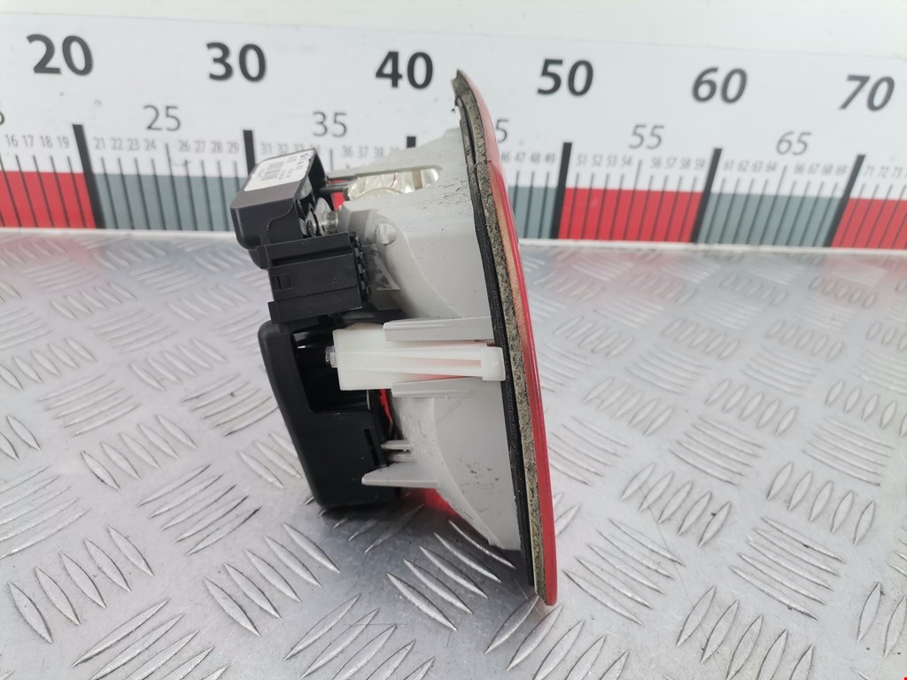 Фонарь задний внутренний правый BMW 3er E46 1998-2006