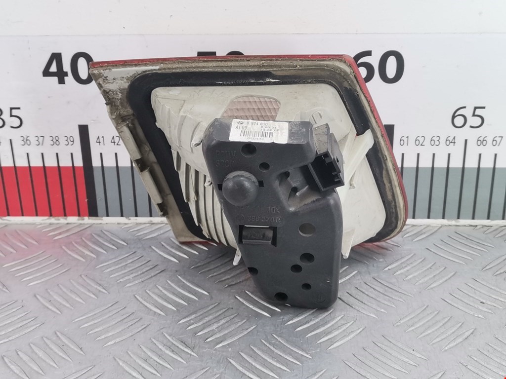 Фонарь задний внутренний правый BMW 3er E46 1998-2006