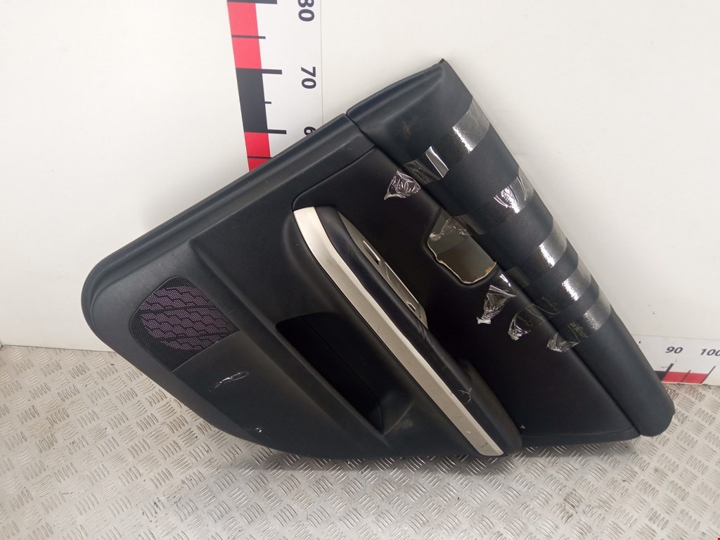 Обшивка двери задняя правая LEXUS RX 300\330\350\400H 2003-2009