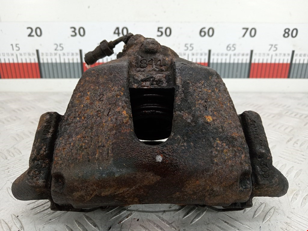 Суппорт передний правый FORD C-MAX 2010-2019