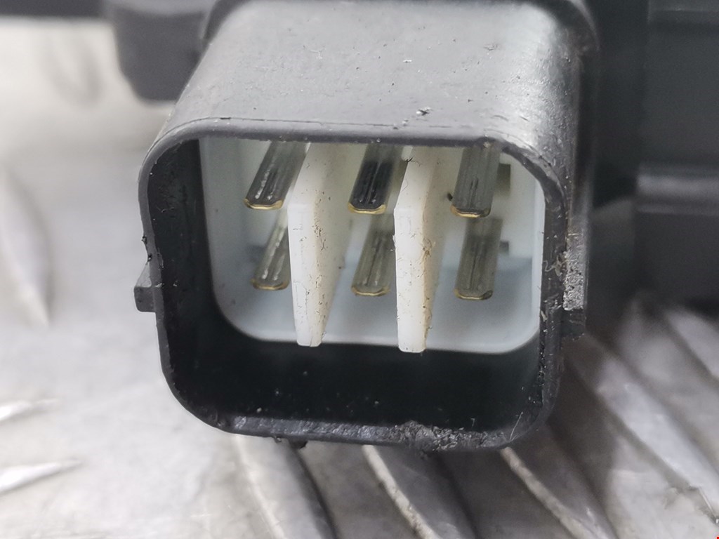 Моторчик (двигатель) стеклоподъемника PEUGEOT 4007 2007-2012