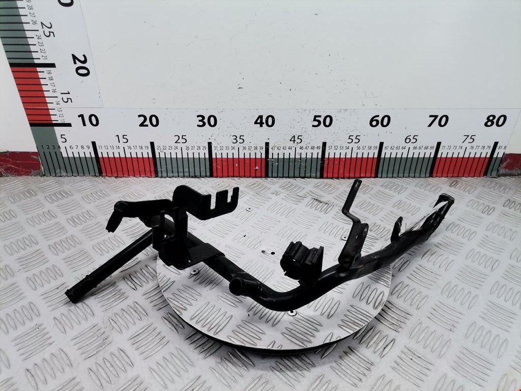 Патрубок VOLKSWAGEN Golf IV 1997-2003