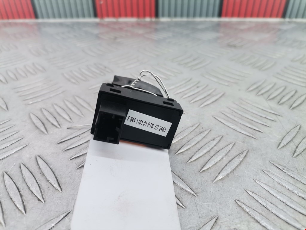 Кнопка стеклоподъемника LANCIA Delta III (844) 2008-2014