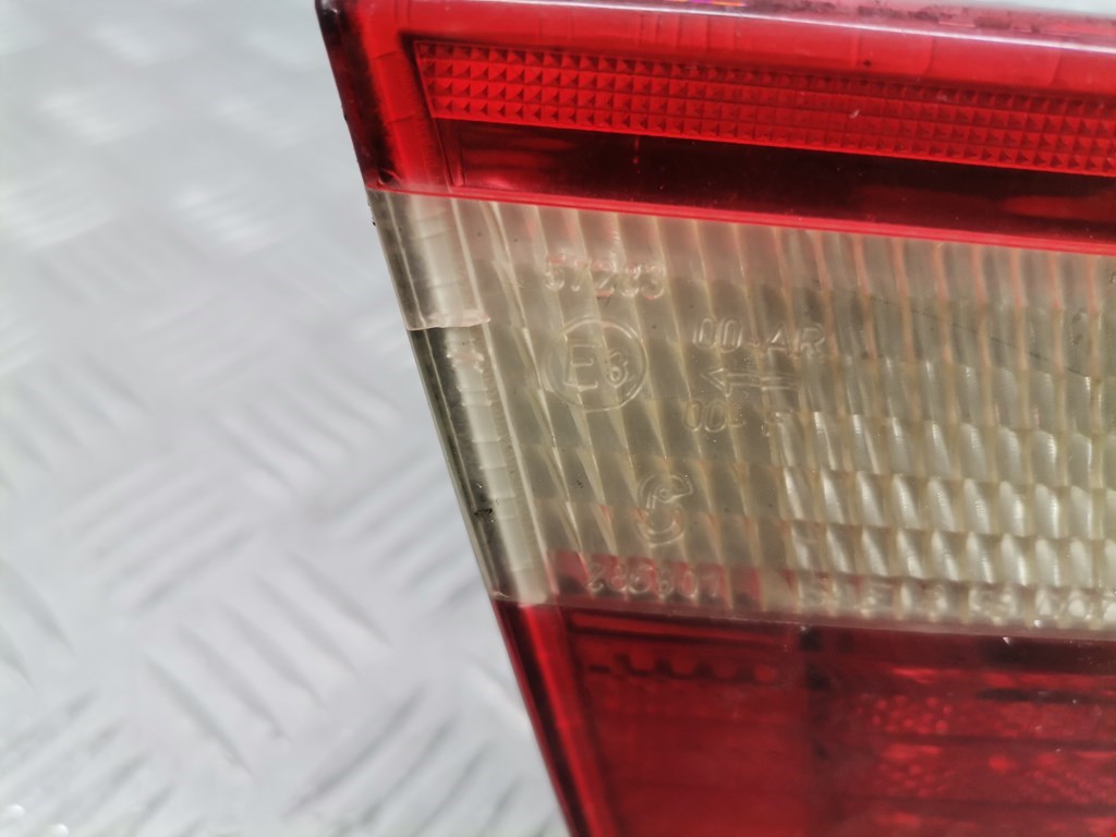 Фонарь задний внутренний левый BMW 3er E46 1998-2006