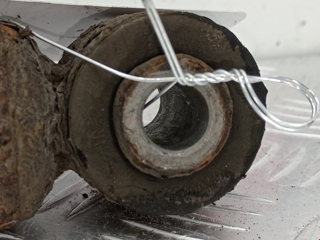 Амортизатор задний правый RENAULT Captur II 2019-н.в.