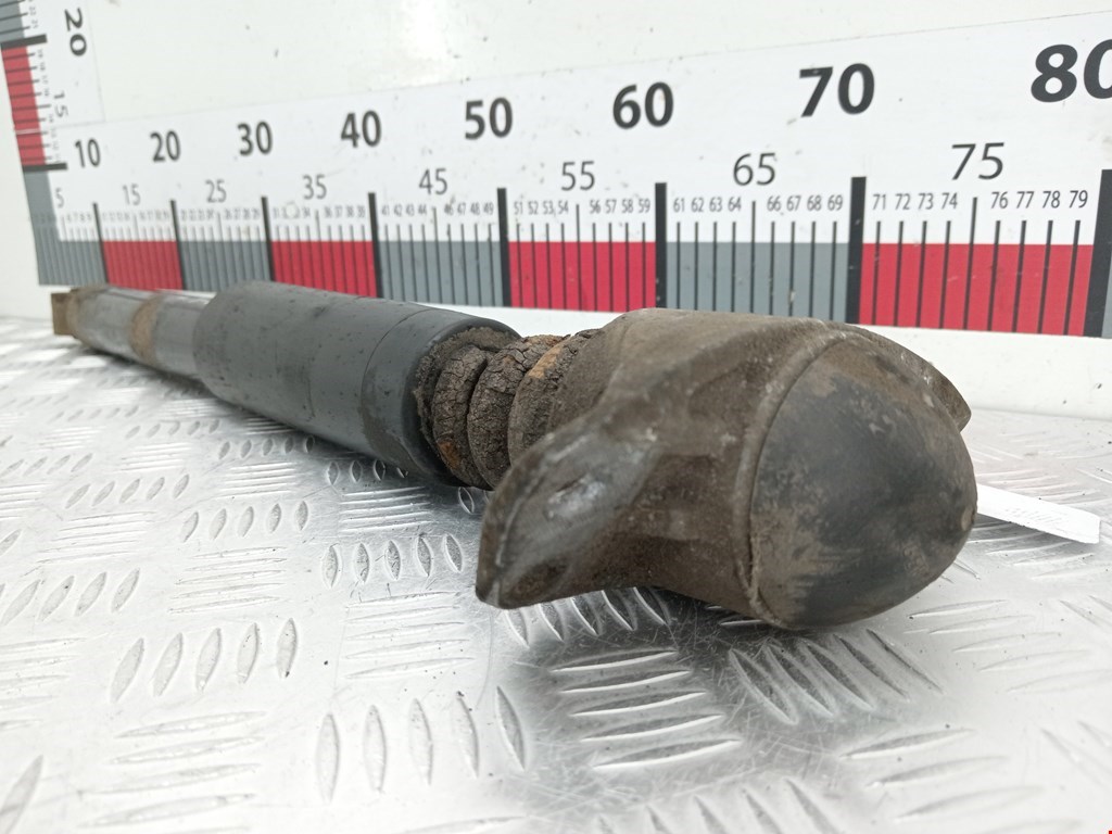 Амортизатор задний левый VOLKSWAGEN Passat B6 2005-2011