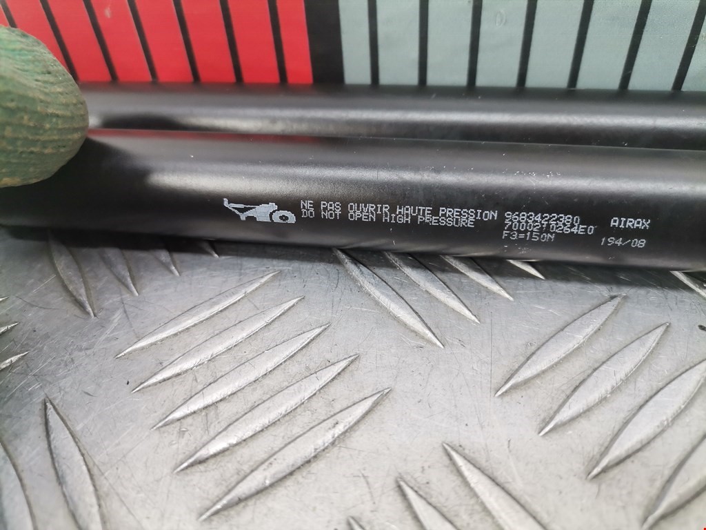 Амортизатор крышки (двери) багажника PEUGEOT 308 2007-2015