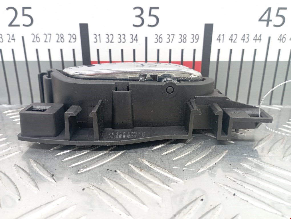 Ручка дверная передняя внутренняя правая PEUGEOT 308 2007-2015