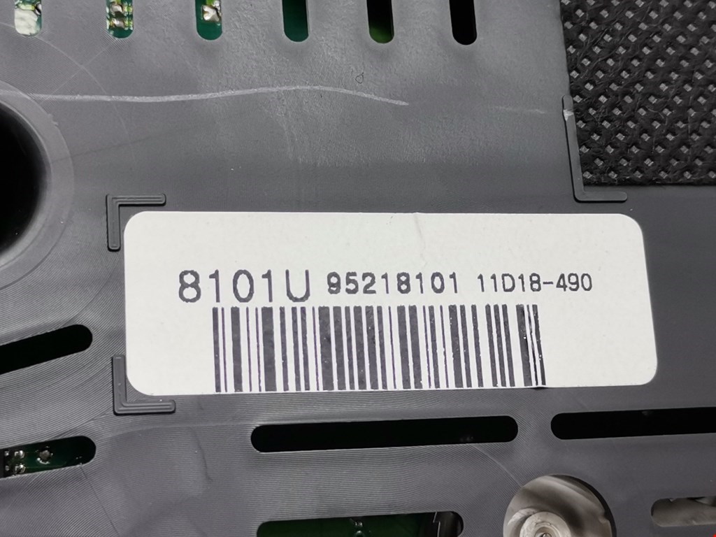 Панель приборов (щиток) CHEVROLET Orlando 2011-2015