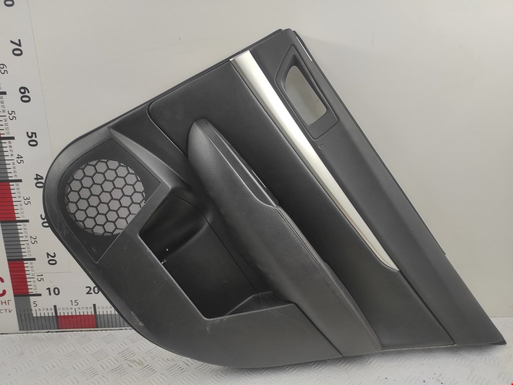 Обшивка двери задняя правая SUBARU Outback 2009-2014