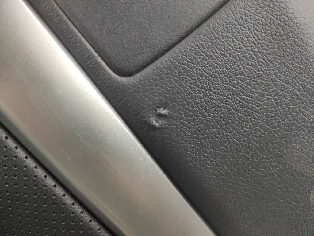 Обшивка двери задняя правая SUBARU Outback 2009-2014