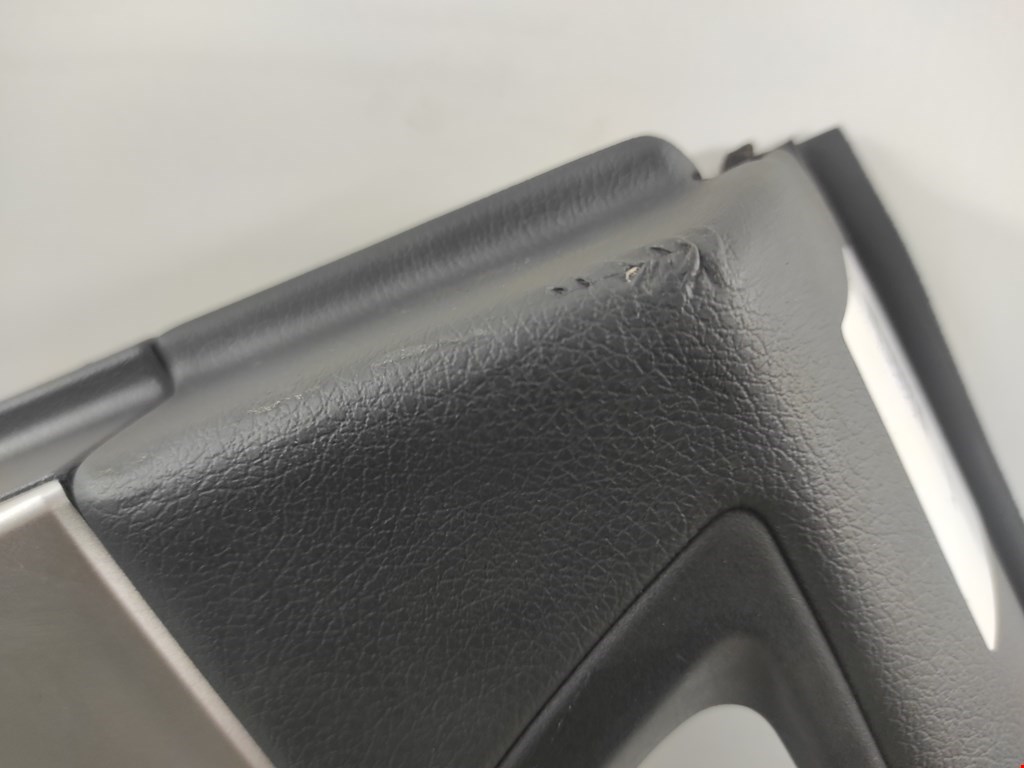 Обшивка двери задняя правая SUBARU Outback 2009-2014