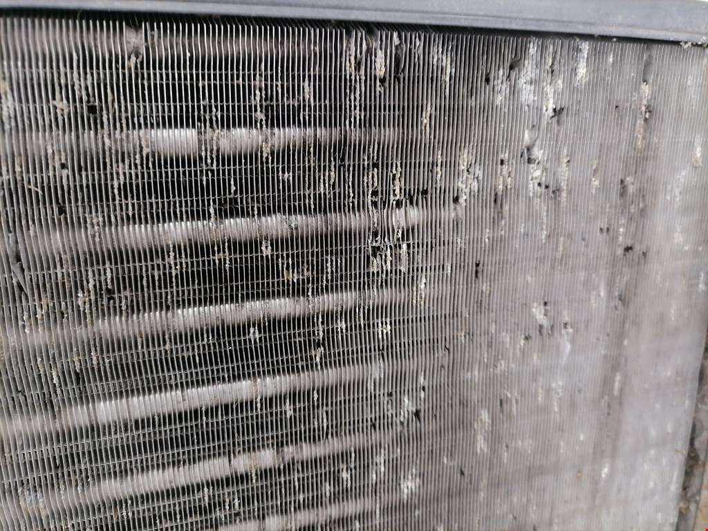 Радиатор основной AUDI A4 B6 2001-2005