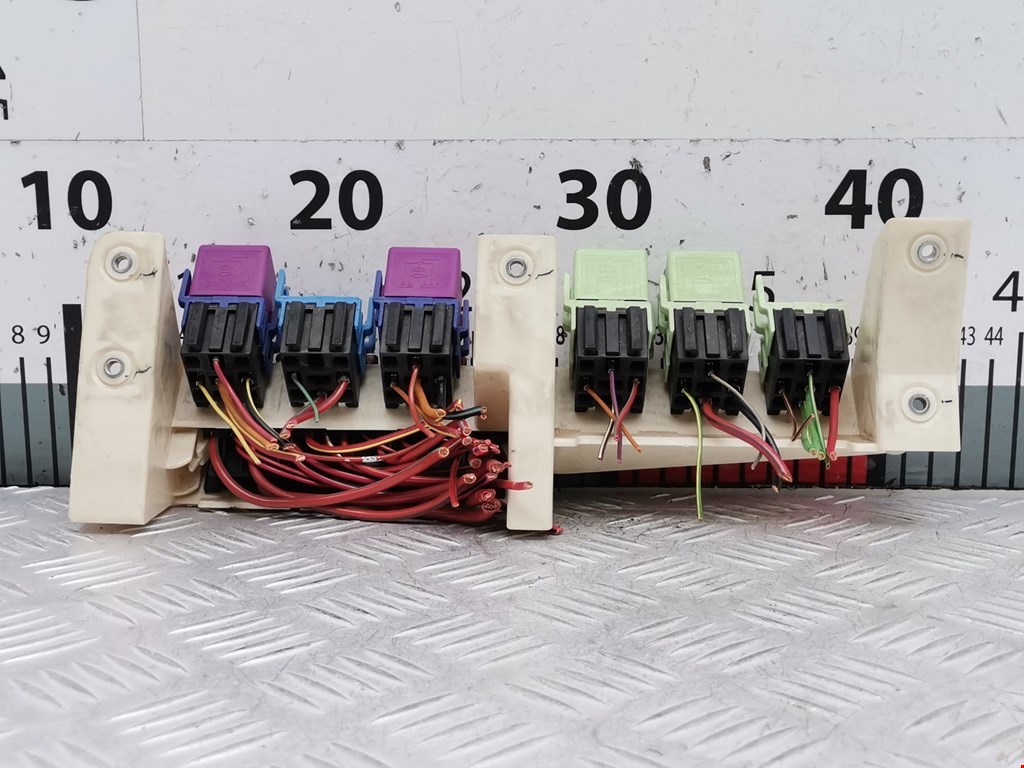 Блок реле BMW X5 E53 1999-2006