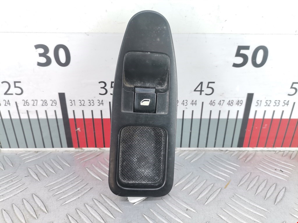 Кнопка стеклоподъемника FIAT Scudo 2007-2016