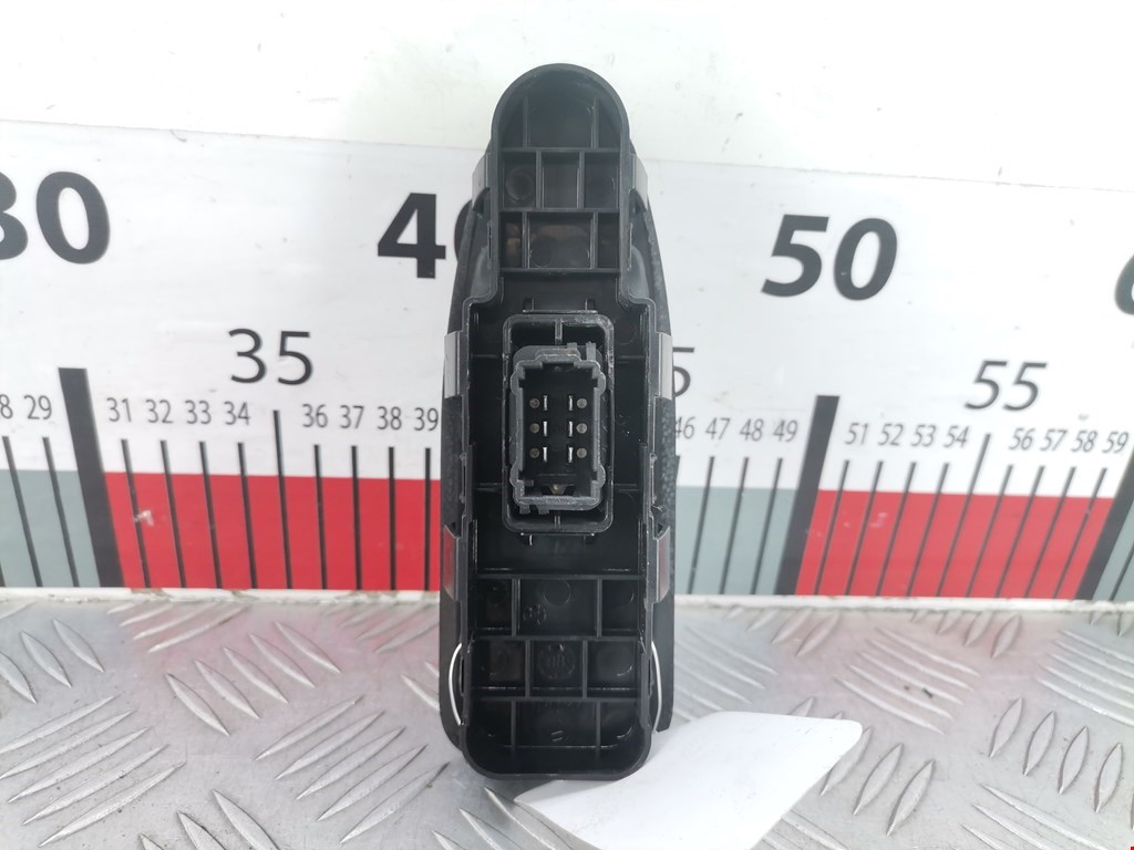 Кнопка стеклоподъемника FIAT Scudo 2007-2016