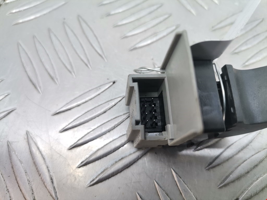 Кнопка стеклоподъемника AUDI A6 C5 1997-2004