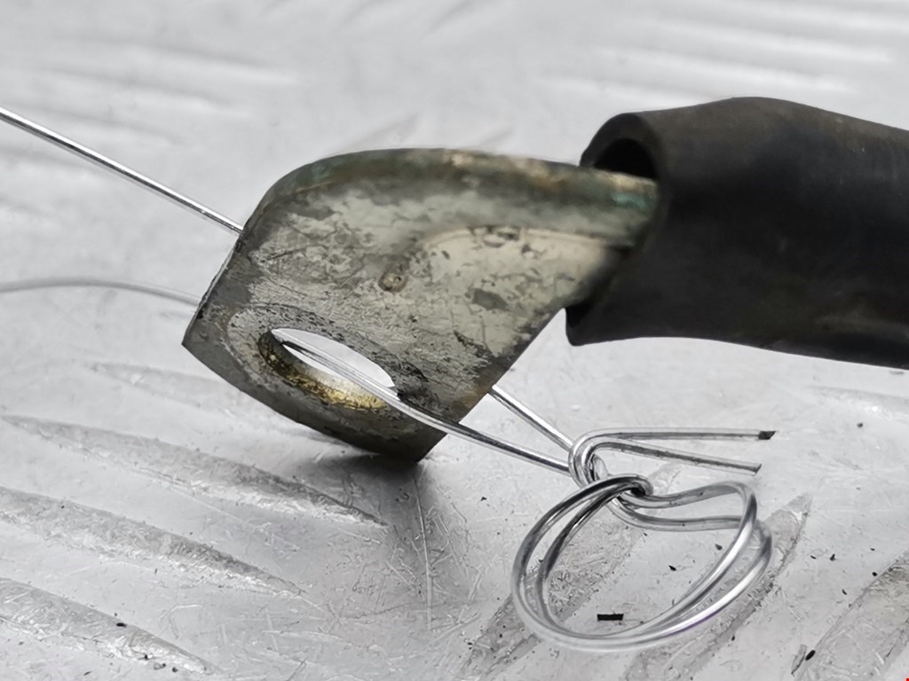 Клемма аккумулятора (минус) - OPEL Meriva B 2010-2018