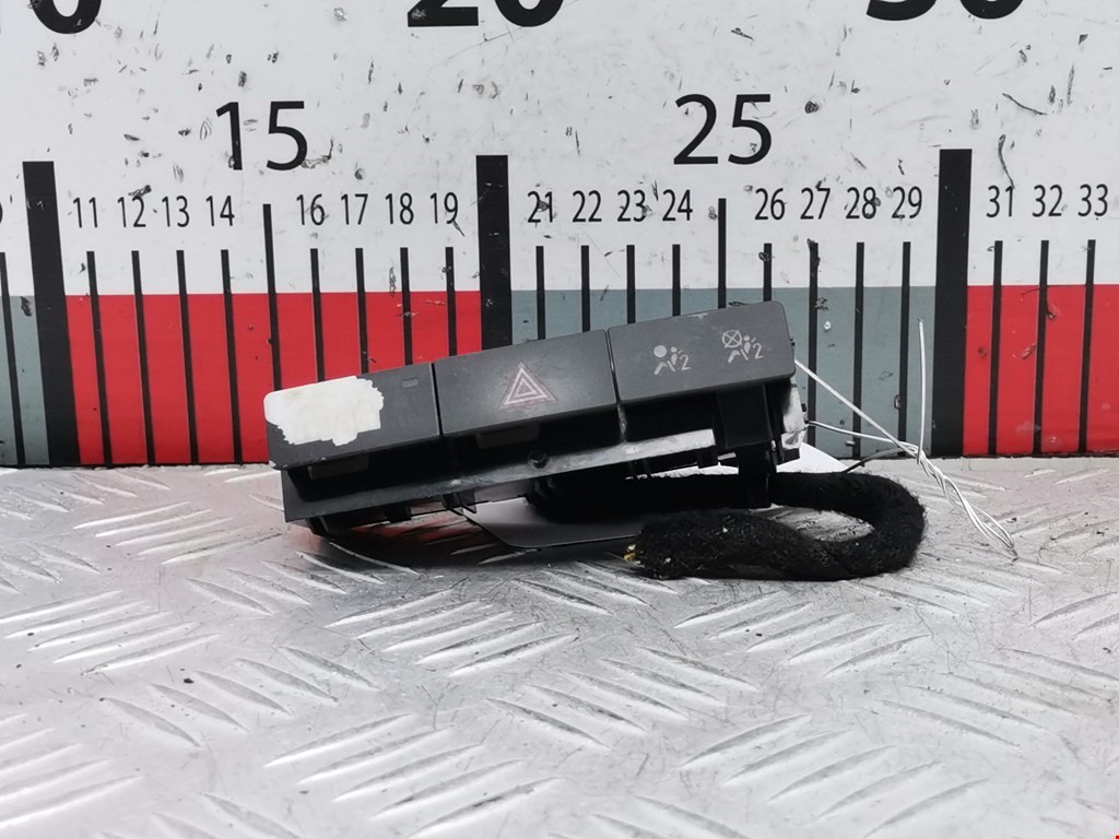 Кнопка аварийной сигнализации (аварийки) OPEL Meriva B 2010-2018