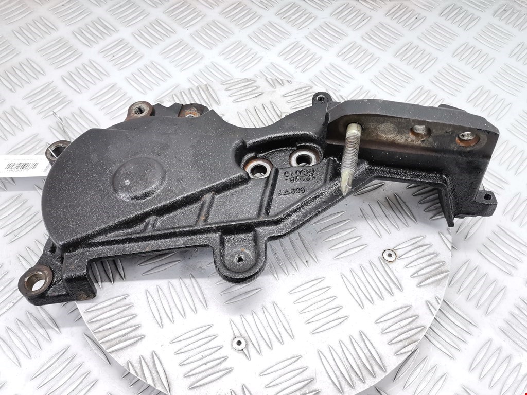 Кронштейн (крепление лапа) двигателя Toyota Avensis 2 (T250) (2003-2010)