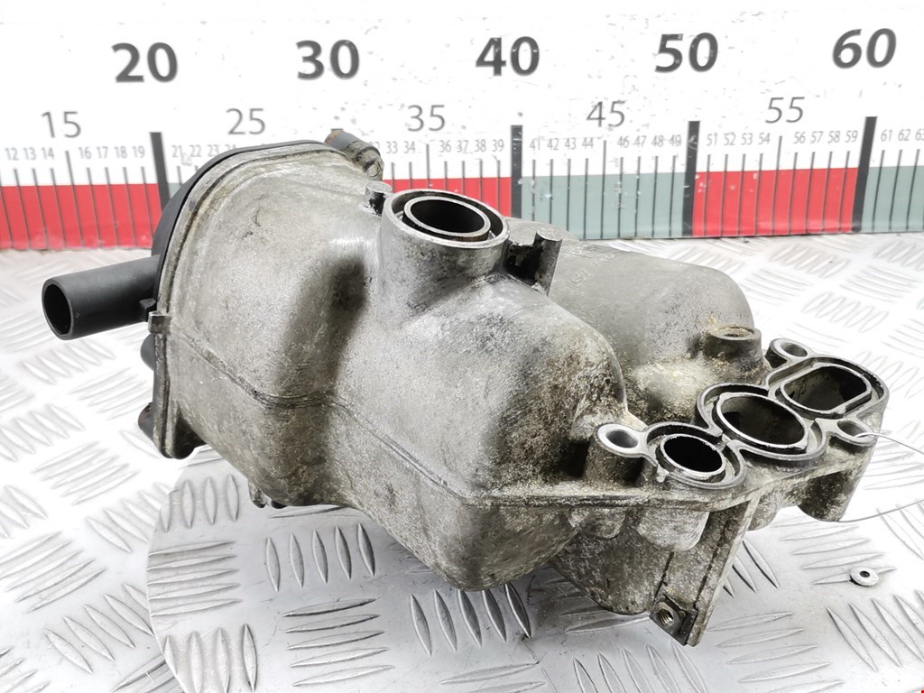 Корпус масляного фильтра VOLVO XC90 2002-2014