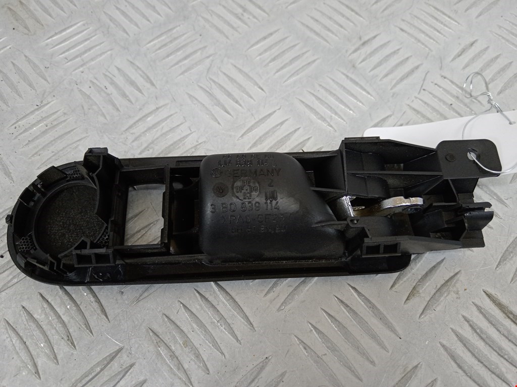 Ручка дверная задняя внутренняя правая VOLKSWAGEN Golf IV 1997-2003