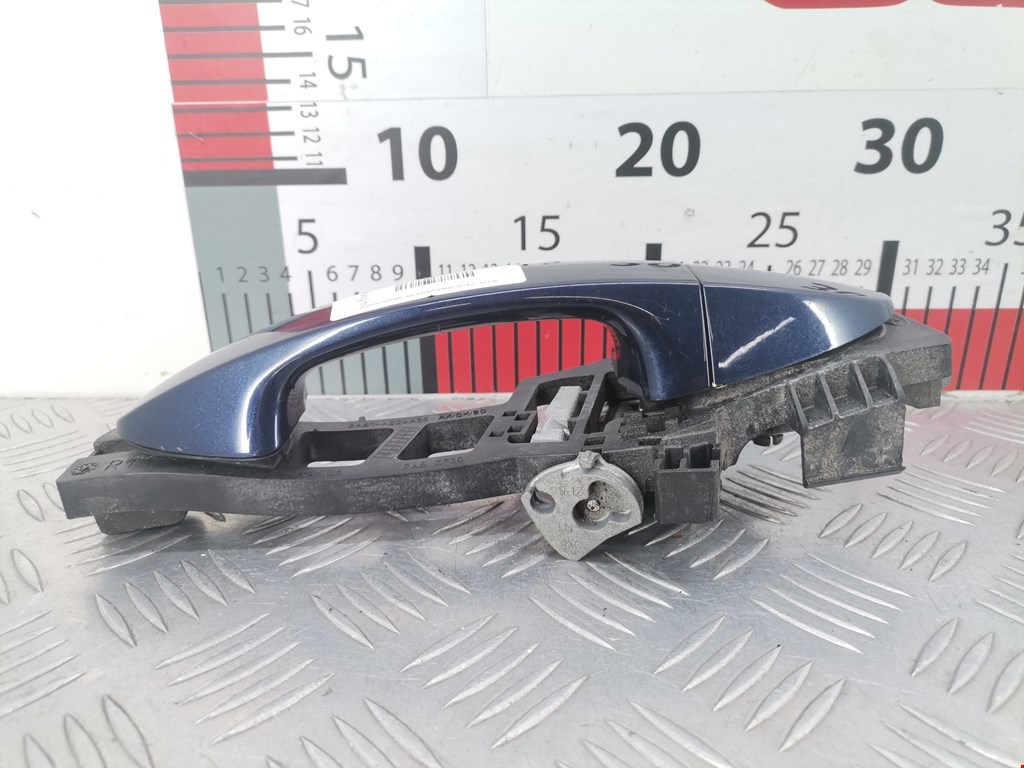 Ручка двери задней наружная правая FORD Fiesta 2008-2012