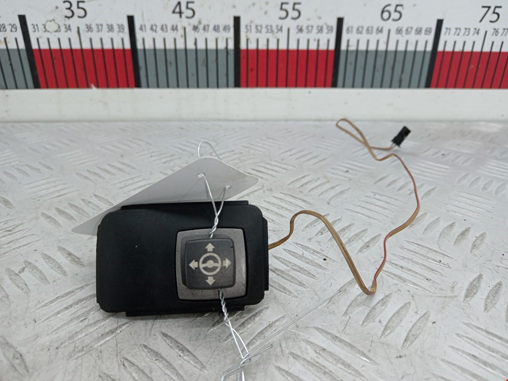 Переключатель (джойстик) регулировки рулевой колонки BMW 7-Series (E65/E66) (2001-2008)